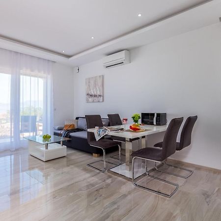 Luxury Apartments Kostrena With Pool 2 Exteriér fotografie