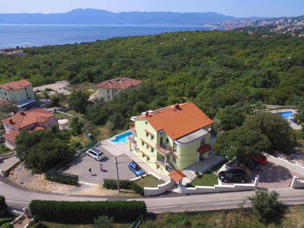 Luxury Apartments Kostrena With Pool 2 Exteriér fotografie