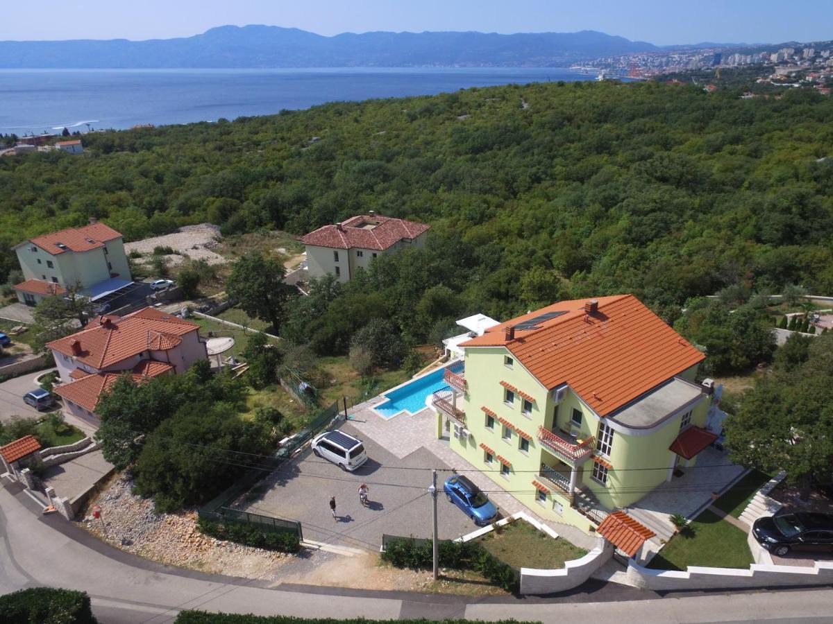 Luxury Apartments Kostrena With Pool 2 Exteriér fotografie